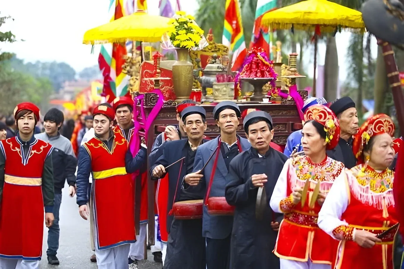 Lễ hội Chùa Dâu
