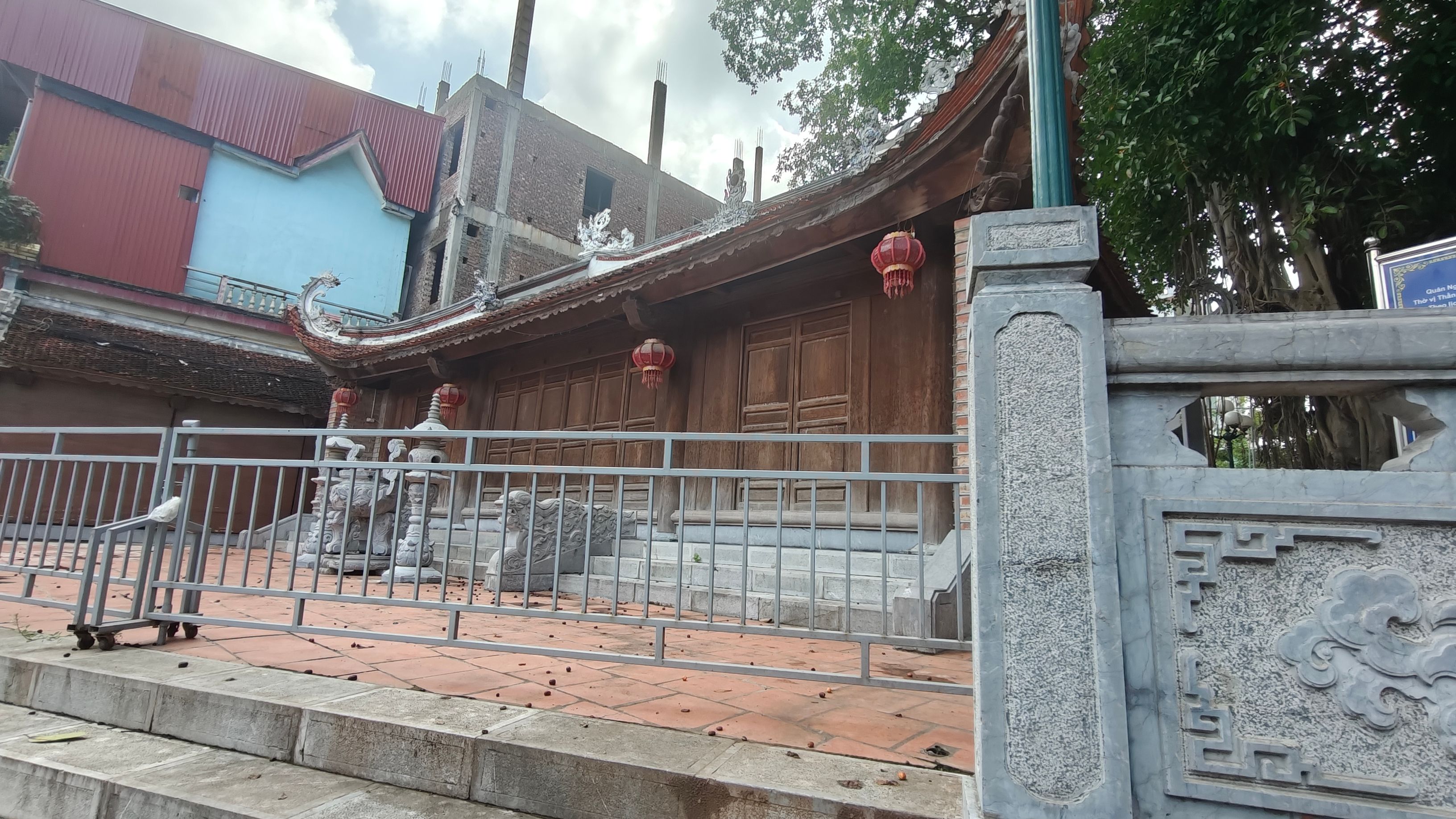 Mặt tiền Quán Ngự