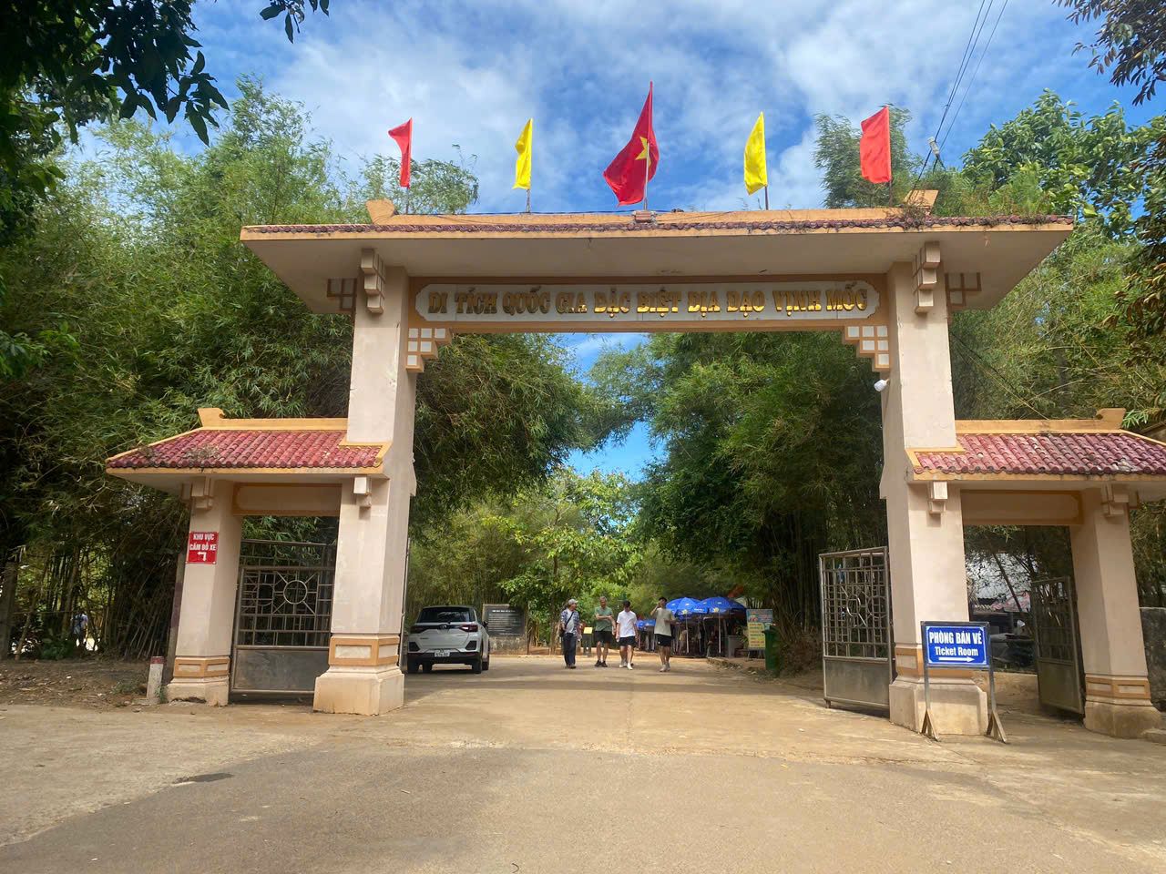 Địa Đạo Vịnh Mốc