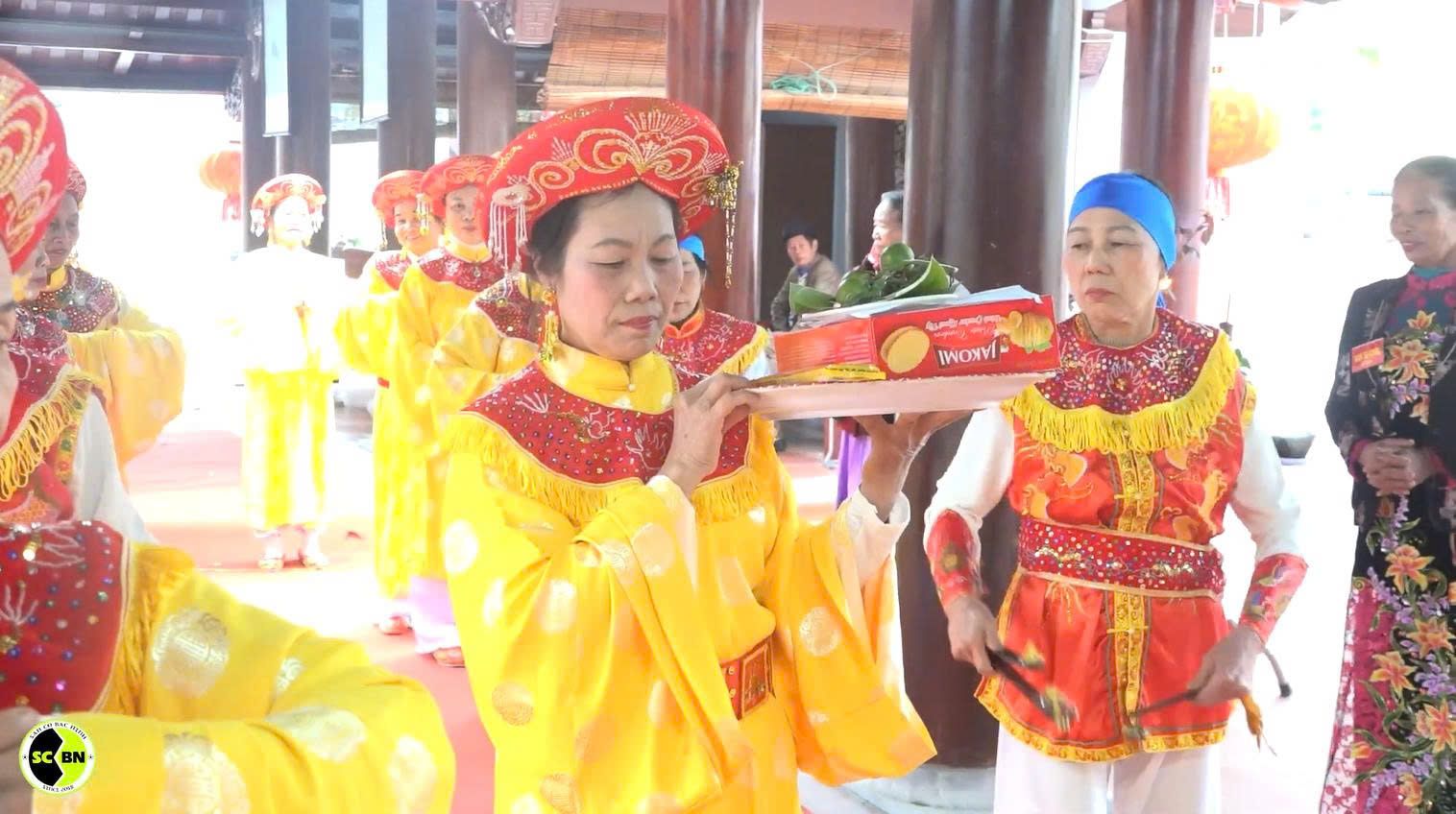 Hội làng Chè