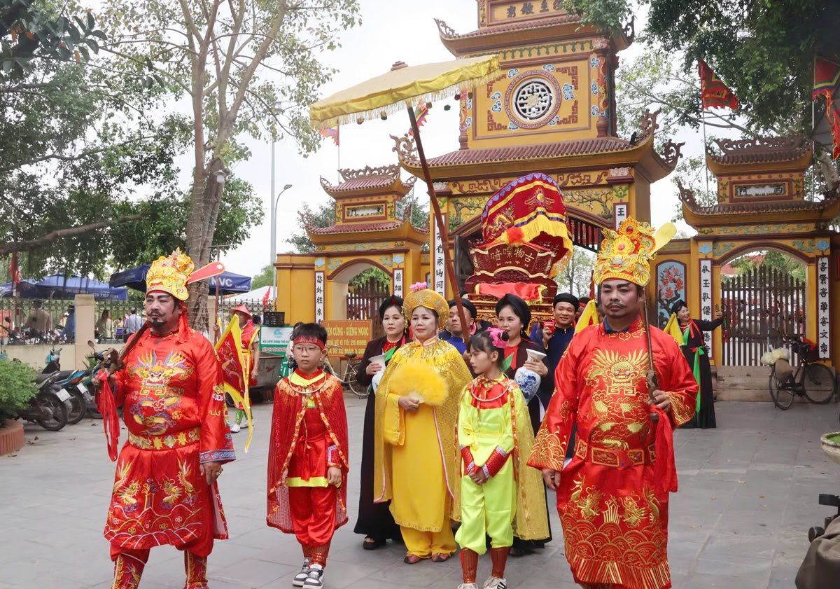 Lễ hội Đền Vua Bà