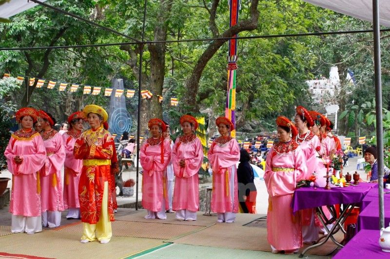 Hội Chùa Trầm