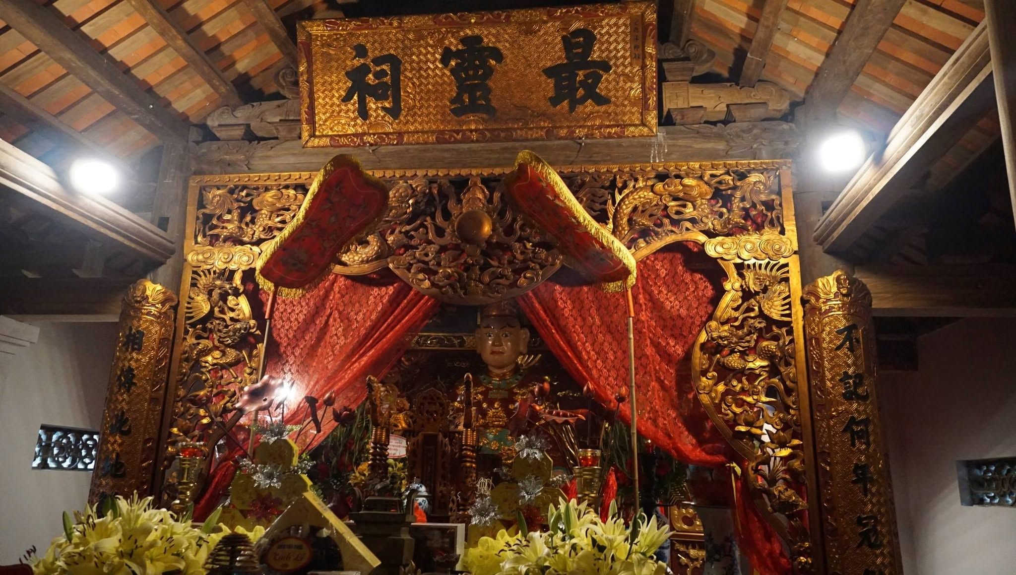 Đền Thanh Nhàn