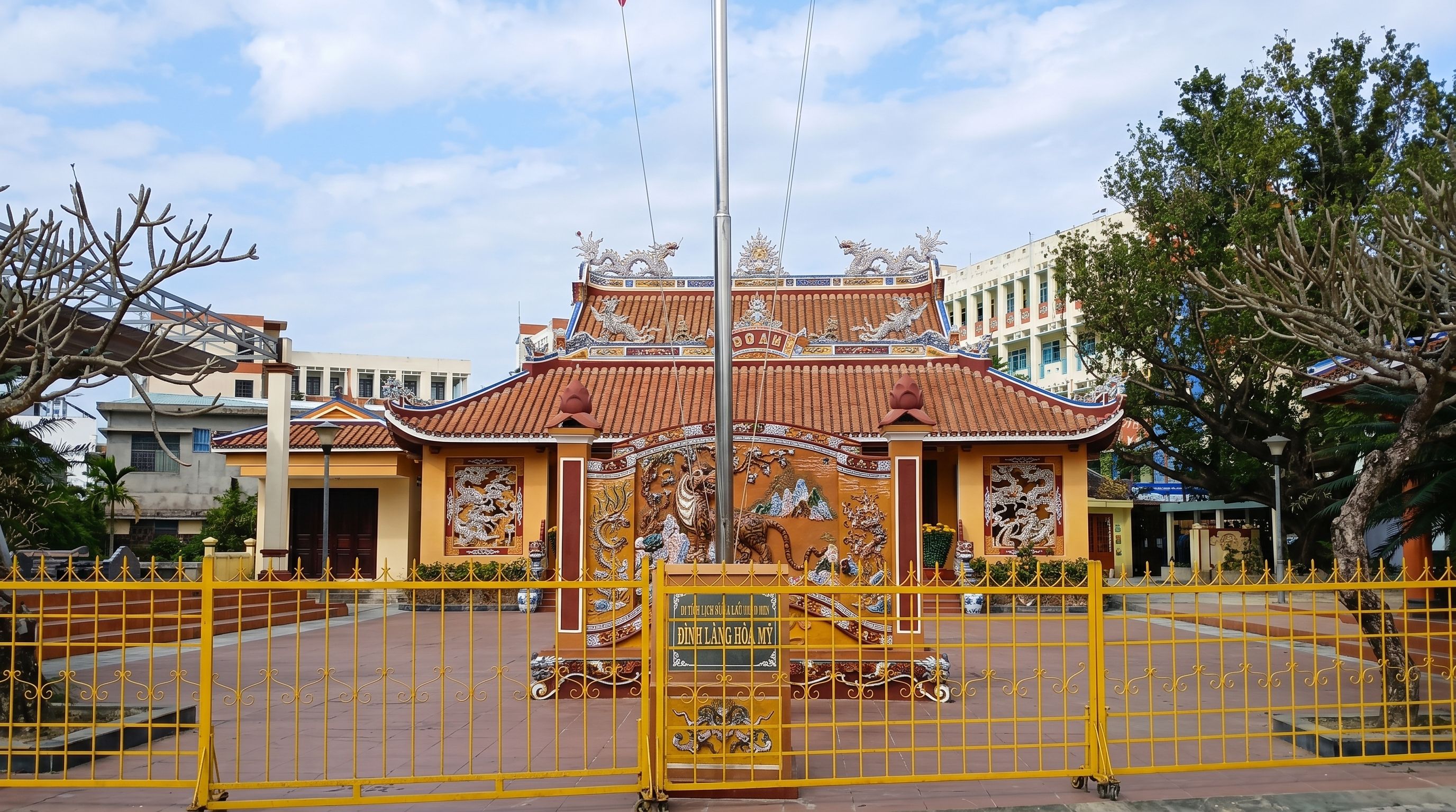 Đình làng Hòa Mỹ