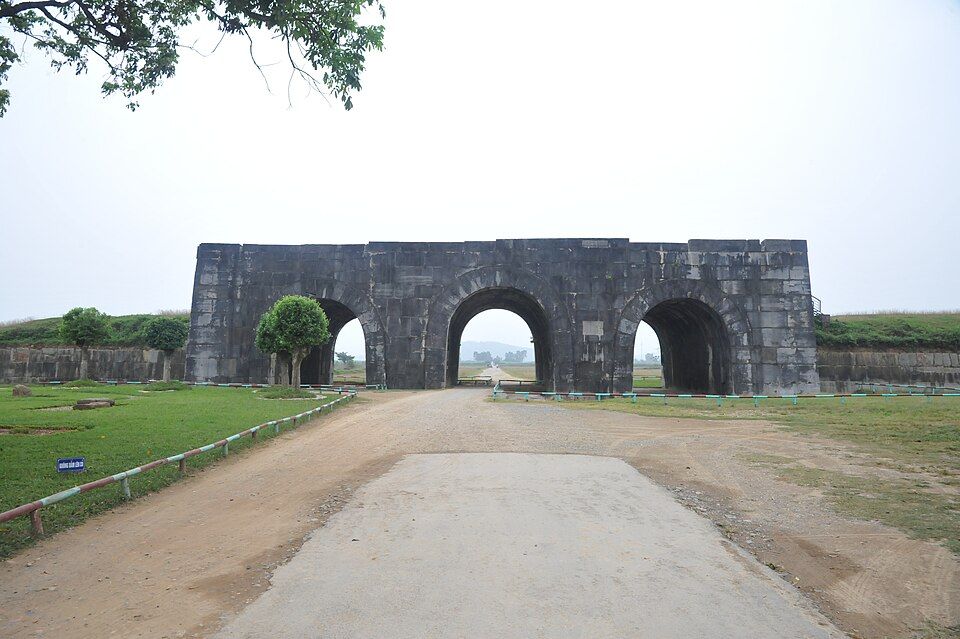 Thành Nhà Hồ