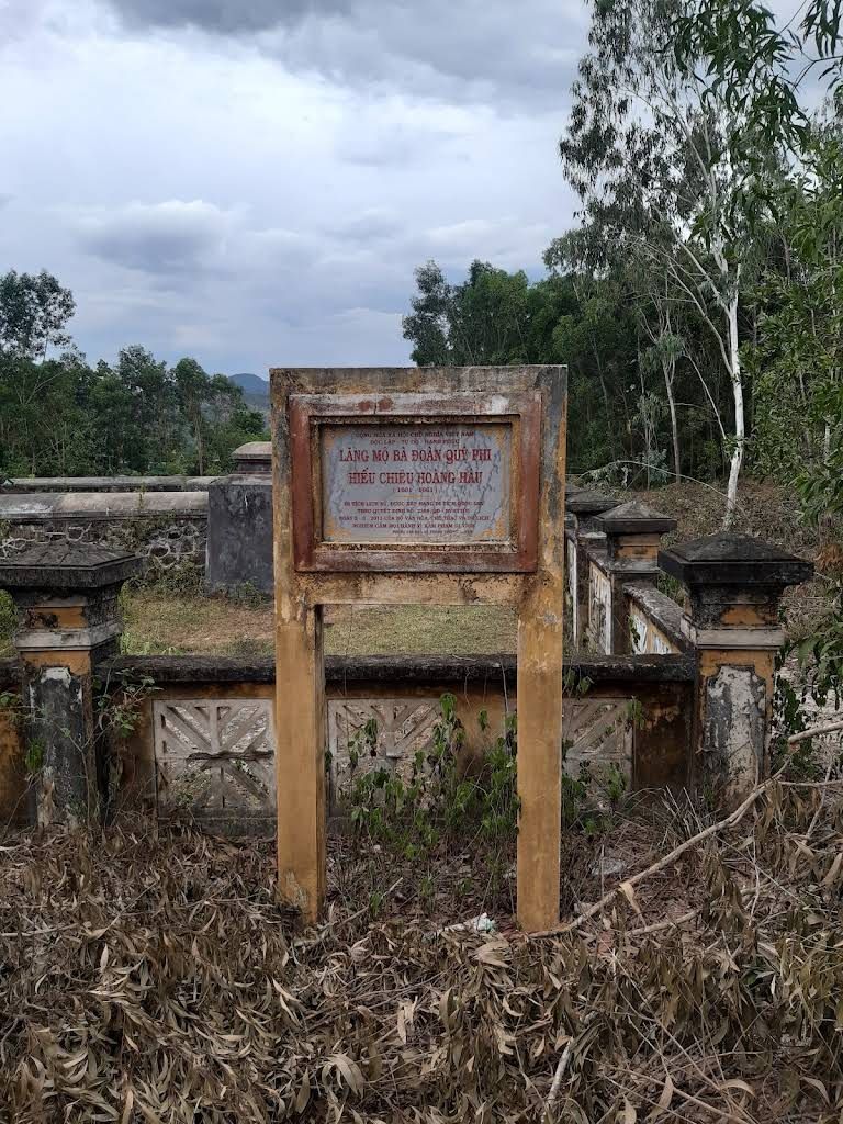 Lăng Mộ Đoàn Quý Phi