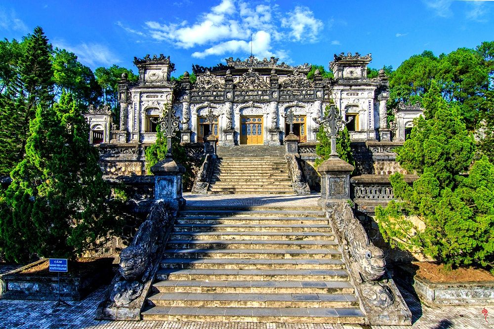Lăng Khải Định - Ứng Lăng
