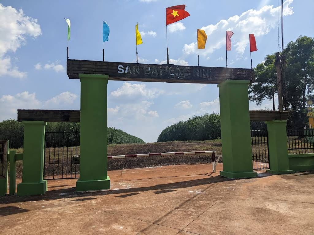 Sân Bay Quân Sự Lộc Ninh