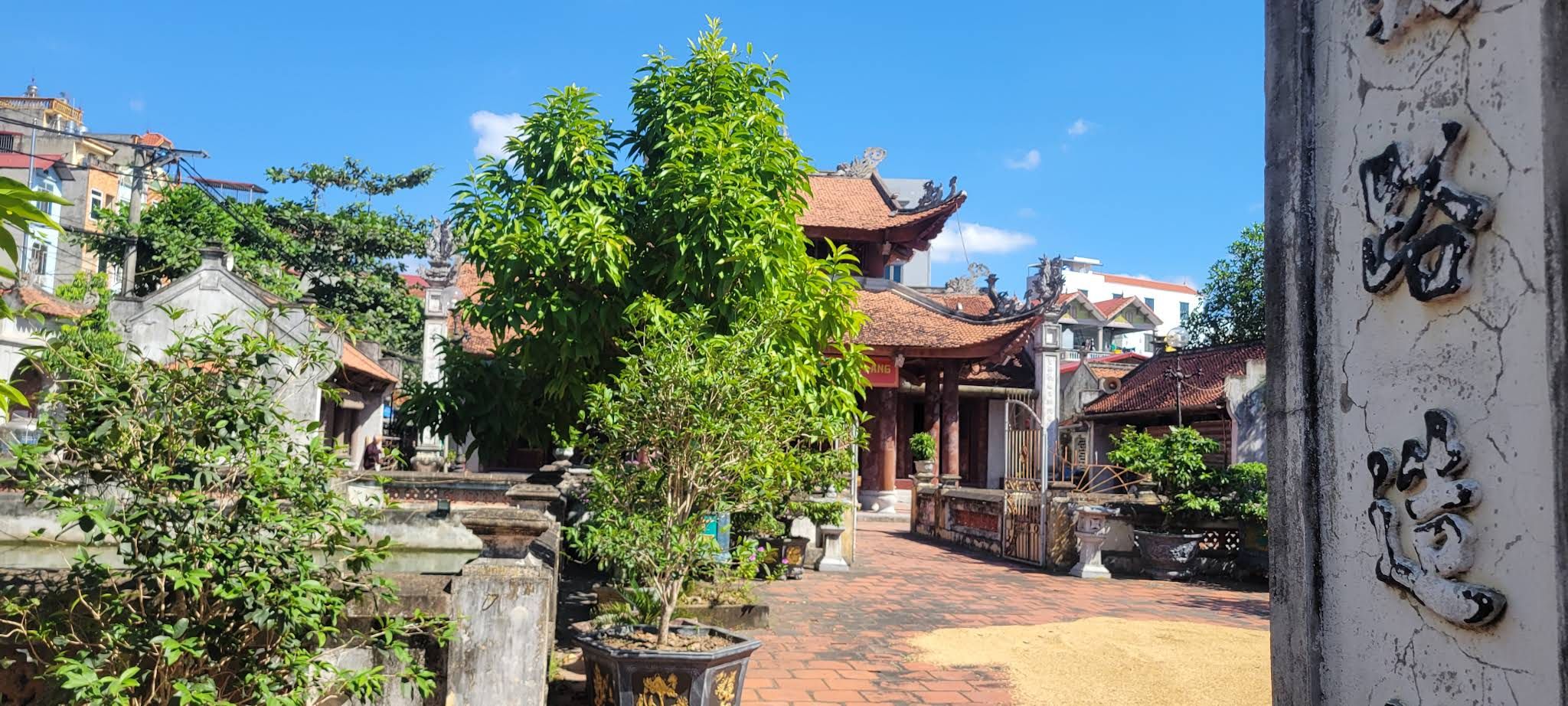 Đình Ngoại Bình Đà (Đền)