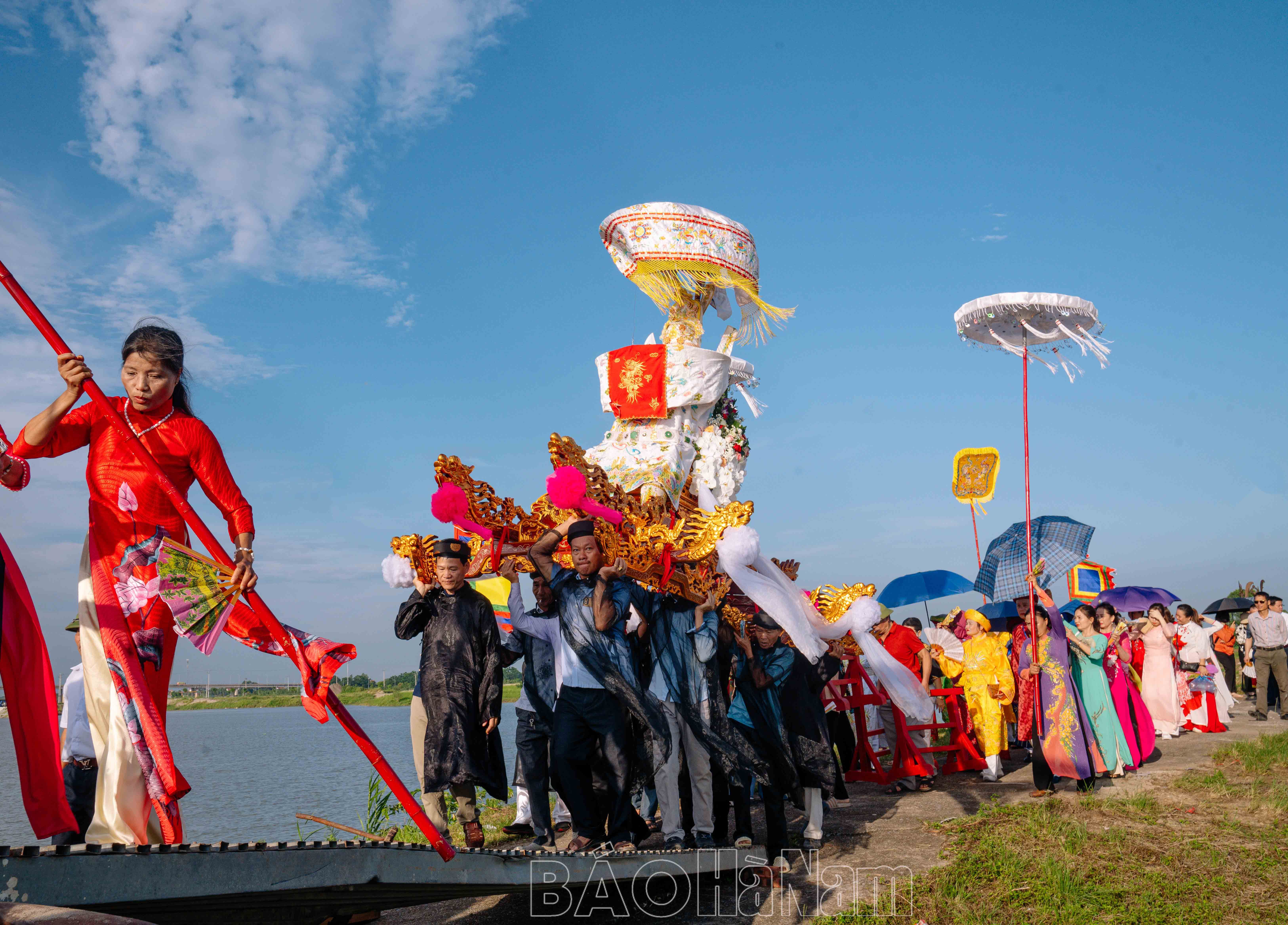 Lễ hội đền Lảnh Giang (18-25/06)