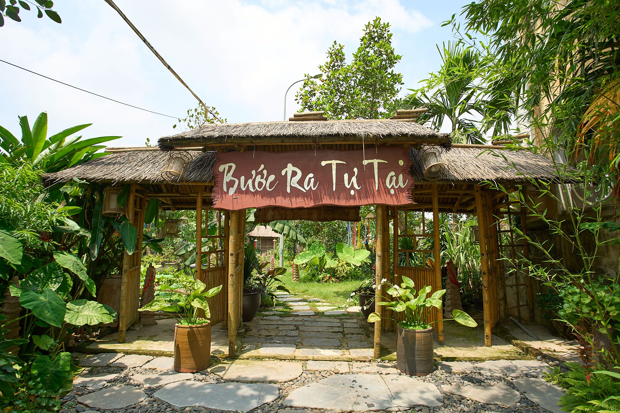 Chùa Thanh Âm (Chùa Cháy)