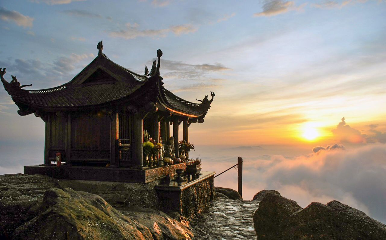 Quần Thể Di Tích Danh Thắng Yên Tử