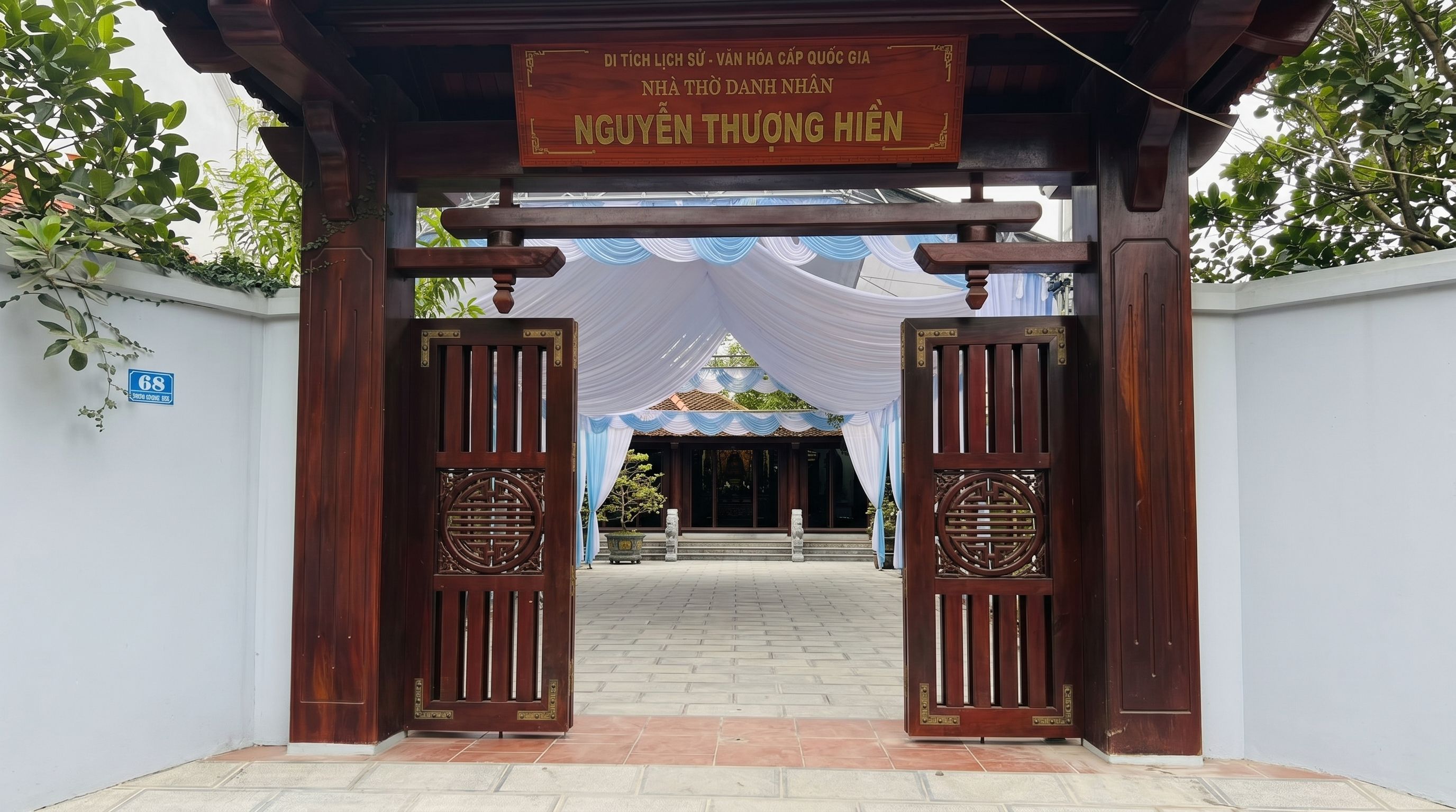 Nhà thờ Nguyễn Thượng Hiền