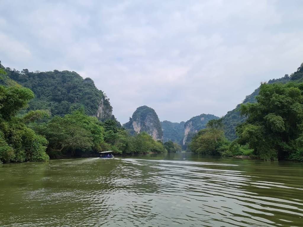 Vườn Quốc gia Ba Bể (Vườn Di Sản Asean)