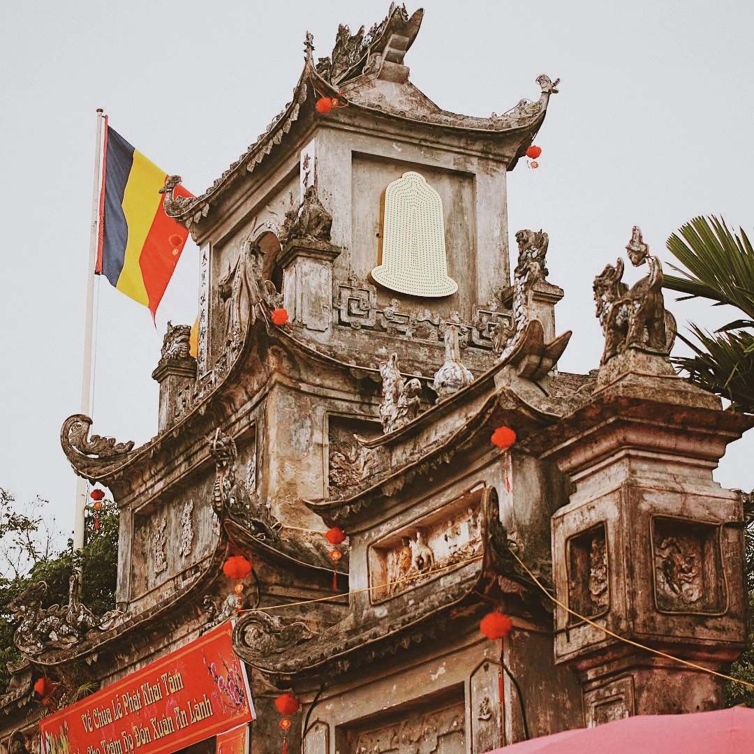 Lễ hội Chùa Chuông Vàng
