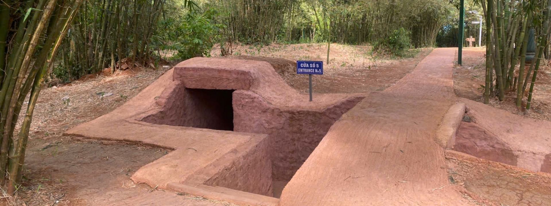 Địa Đạo Vịnh Mốc