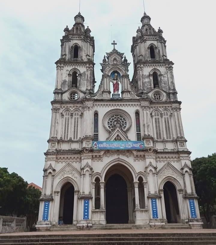 Nhà thờ giáo xứ Đại Ơn