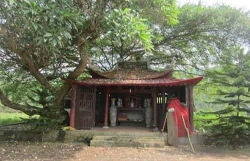 Lăng Đa Bút (Lăng bà Trịnh)
