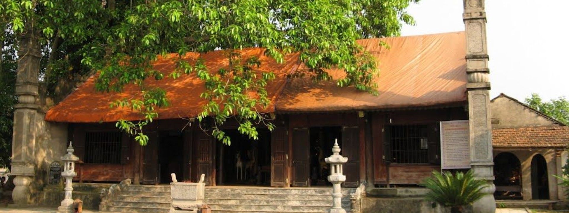 Đền Mẫu Âu Cơ