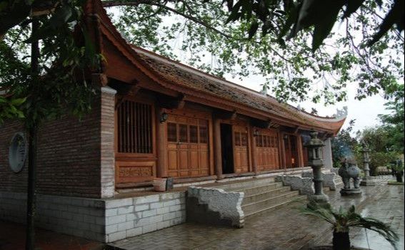 Đền Mẫu Âu Cơ