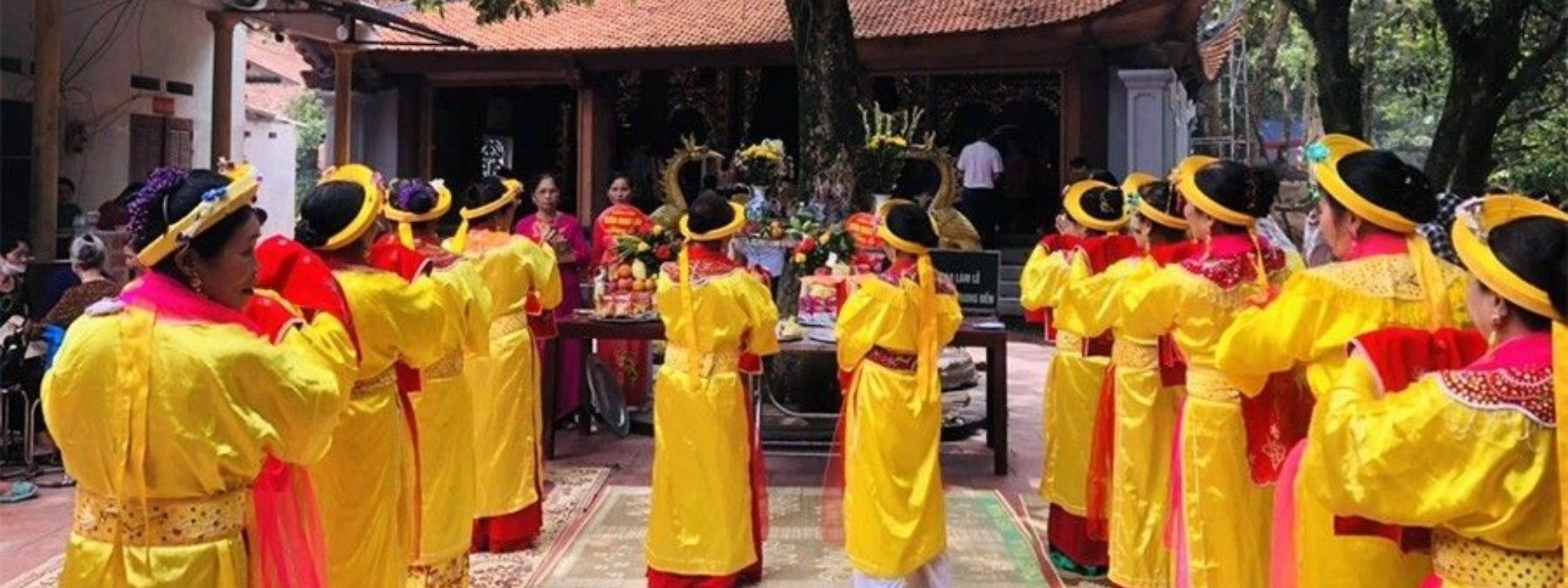 Lễ hội Đền Suối Mỡ