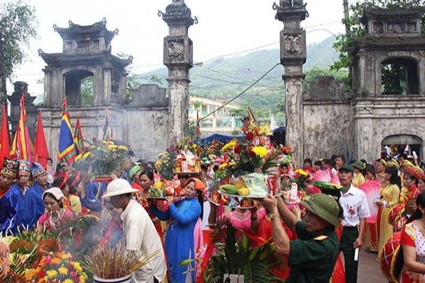 Lễ hội Đền Suối Mỡ