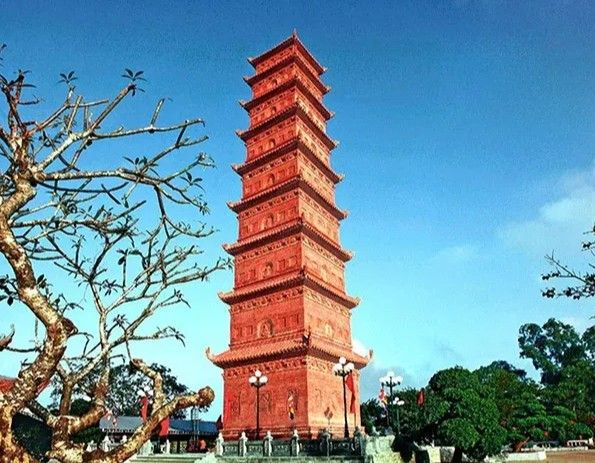 Tổng quan Chùa tháp Tường Long