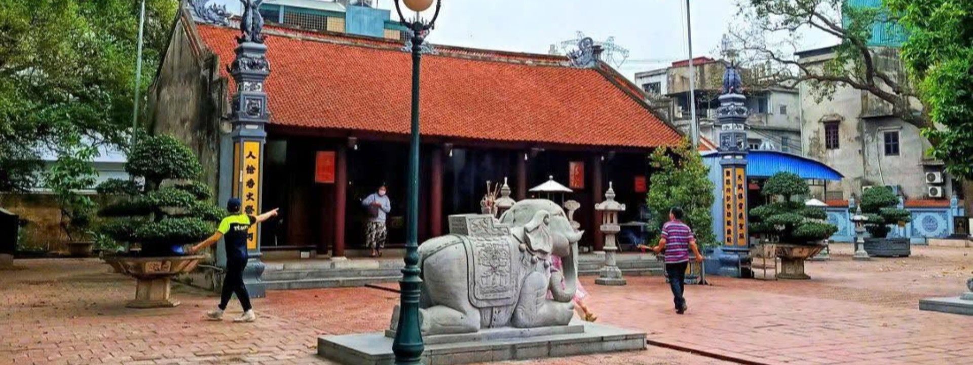 Đền Rồng