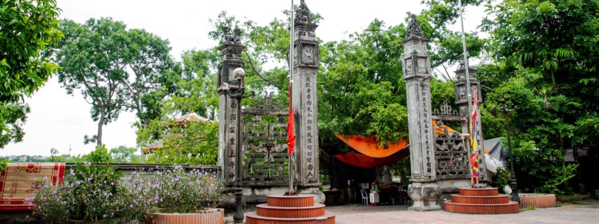 Đền Phù Ủng