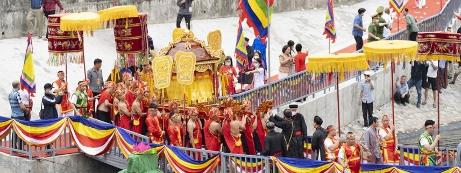 Hội chùa Láng