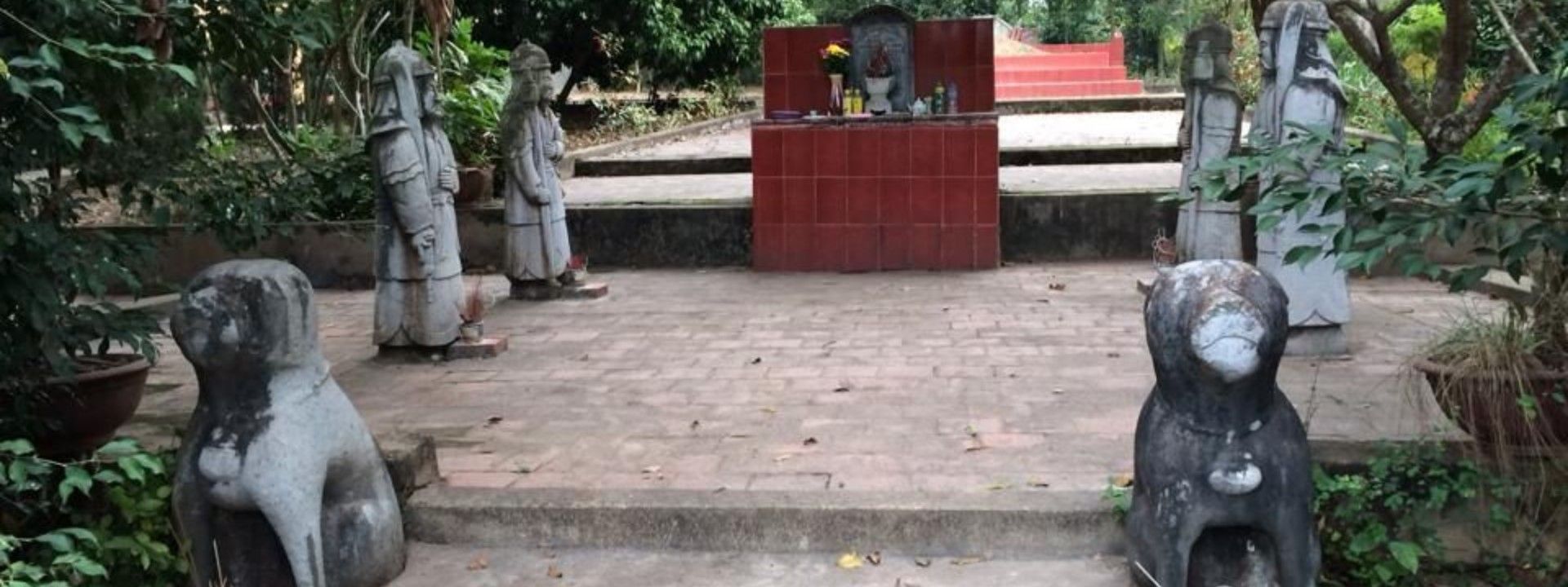 Lăng Quan Thái Bảo