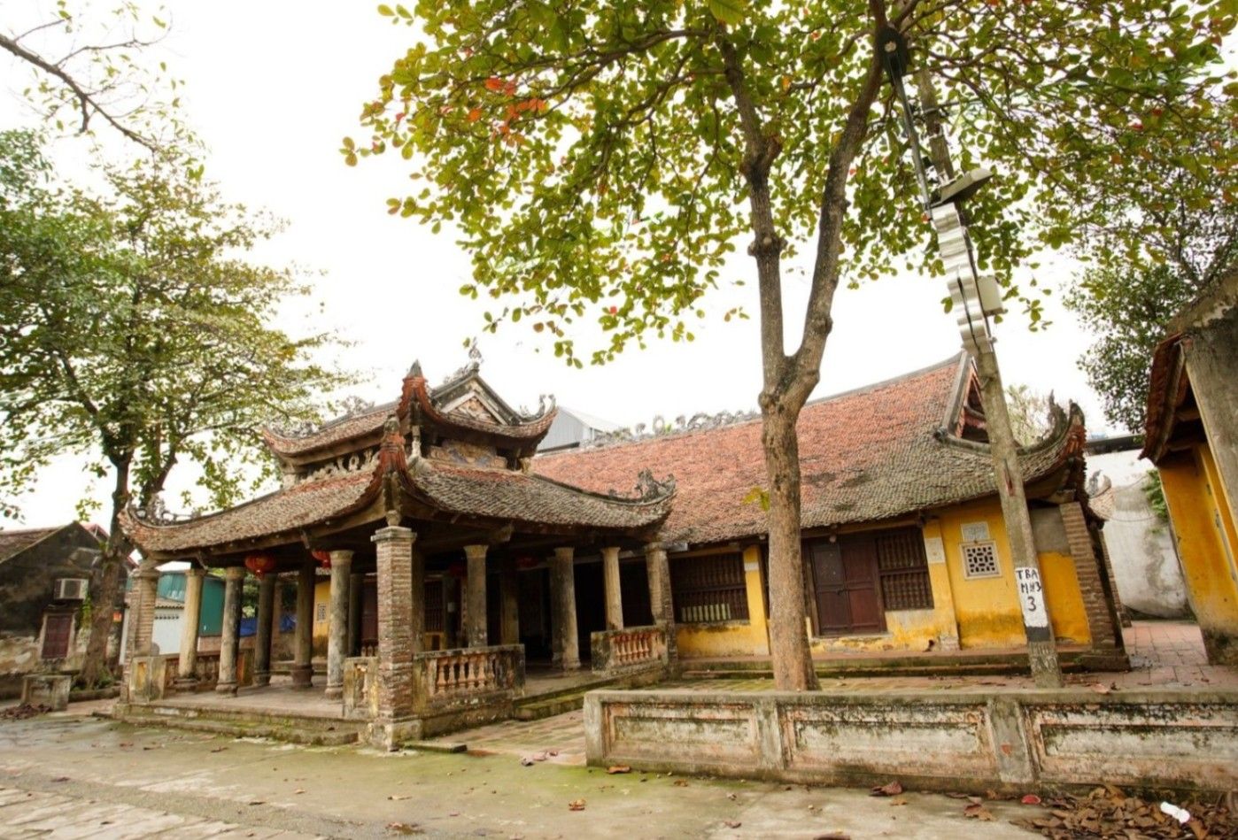 Đình Mai Hiên