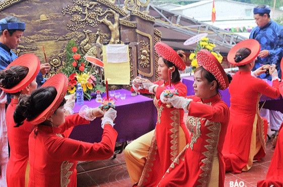Lễ hội Bà Phường Chào