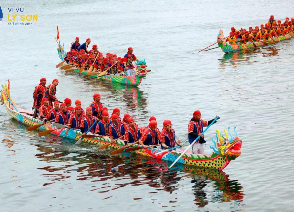 Lễ hội Đua thuyền Tứ Linh