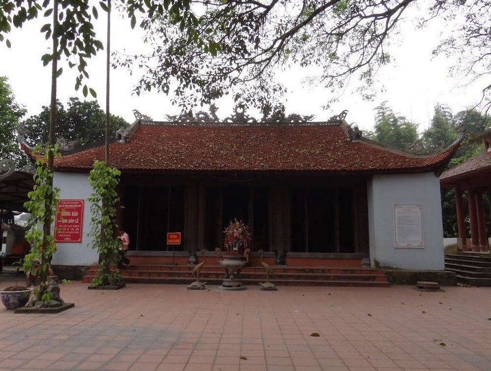 Đền thờ Hoàng Công Chất