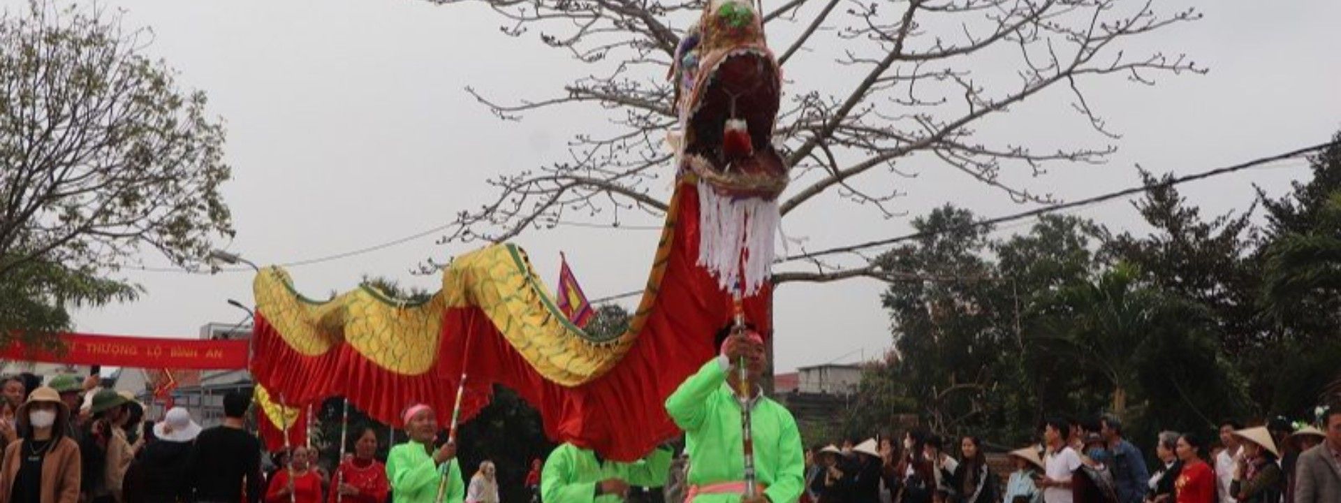Lễ hội Làng Bình Hải