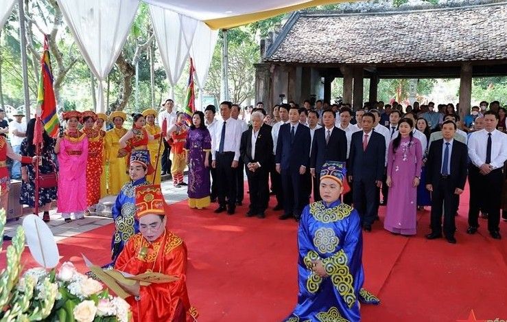 Lễ hội Đền thờ Lê Hoàn