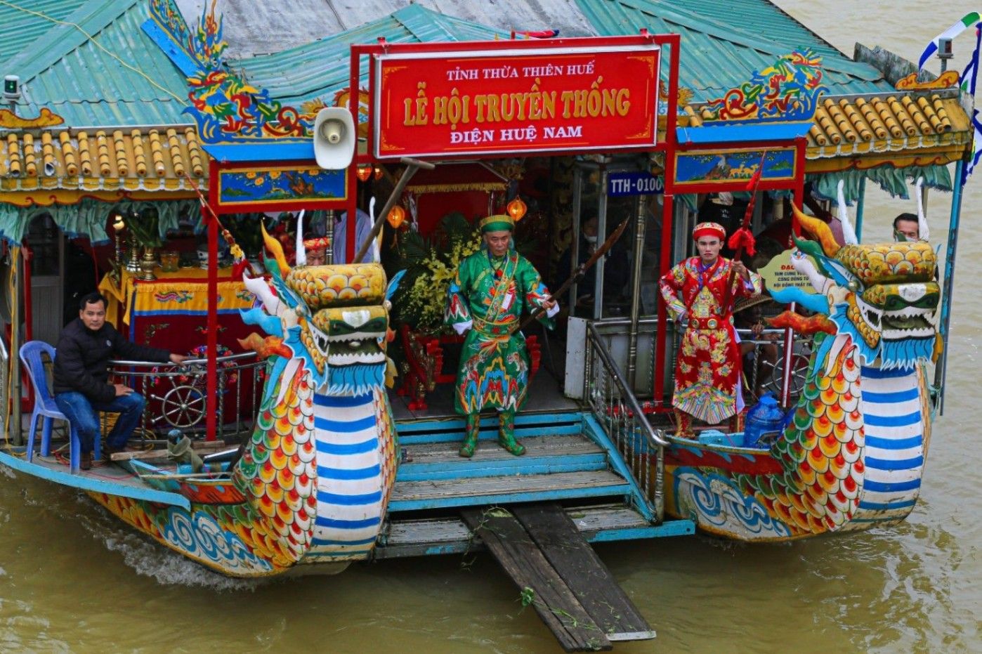 Lễ hội Điện Huệ Nam (Điện Hòn Chén)