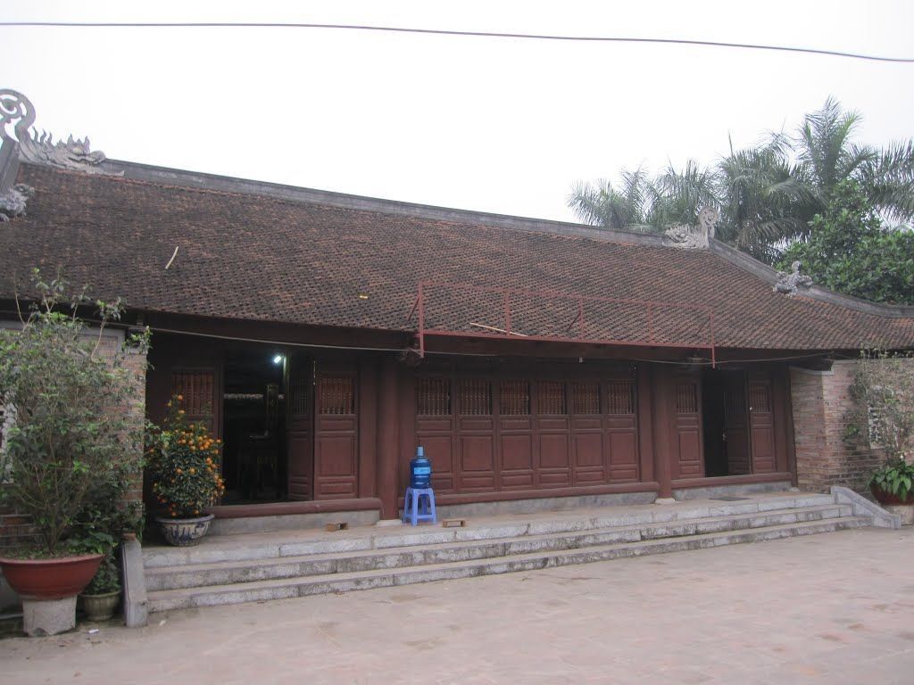 Đình Nhật Tảo