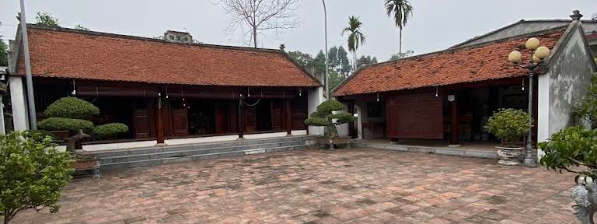 Mộ và nhà thờ Nguyễn Sư Mạnh