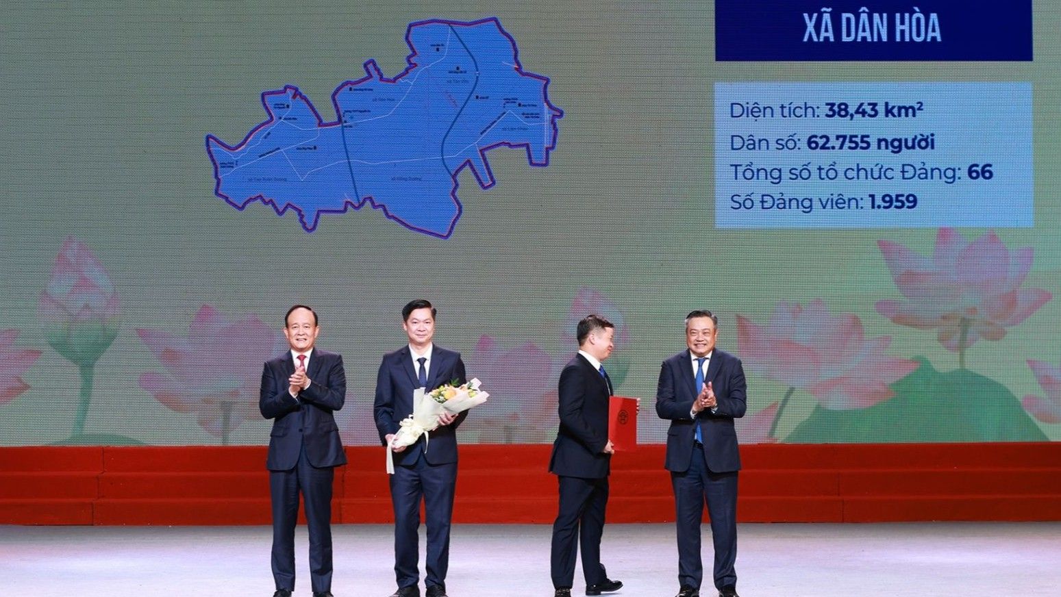 Dân Hòa: giò chả Ước Lễ, tượng gỗ Vũ Lăng và những làng quê khéo tay phía Tây Nam Hà Nội