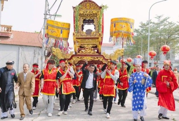 Hội làng Vạn Phúc