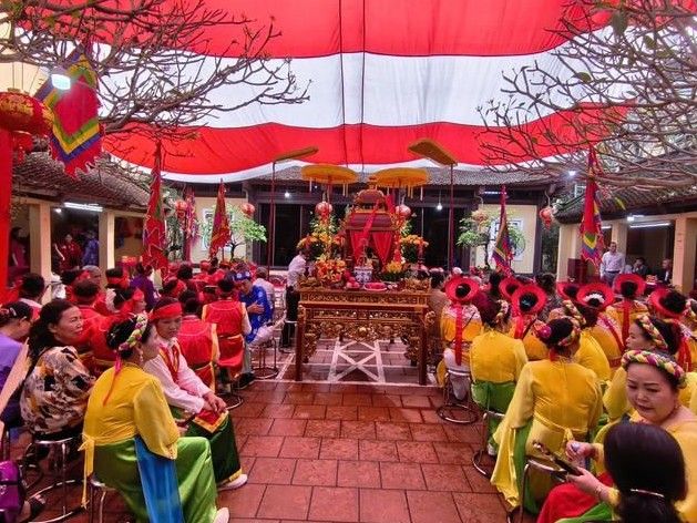 Hội đình Trung Kính Hạ
