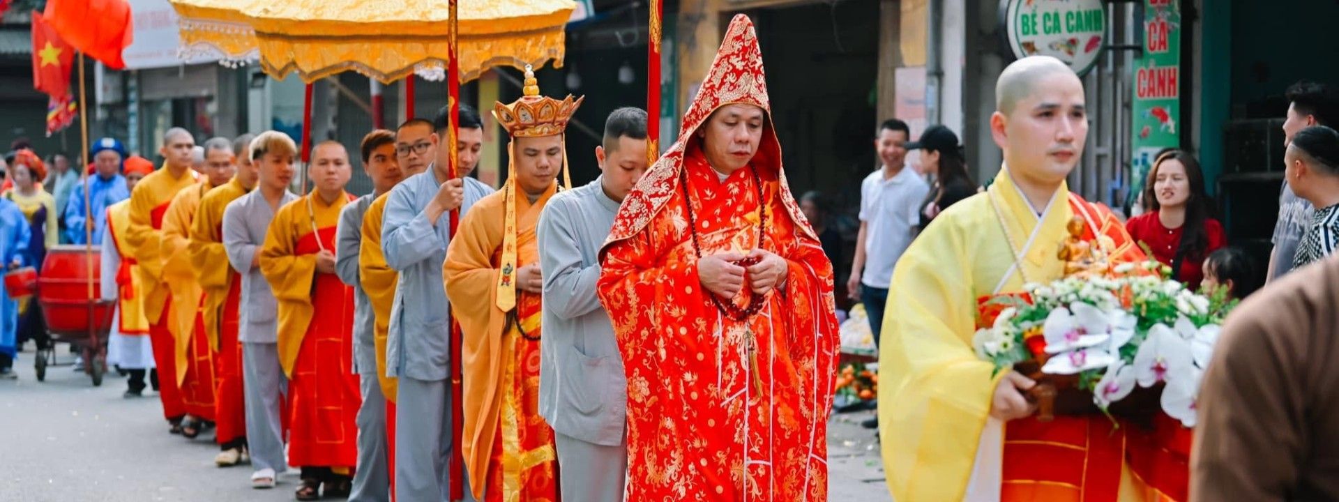 Hội làng Quỳnh Đô
