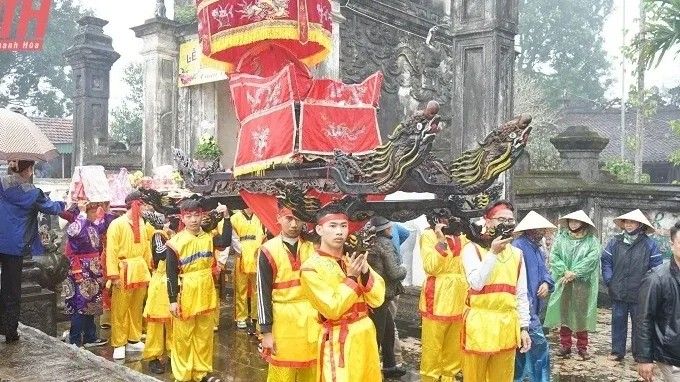Lễ hội Đền Nưa- Am tiên