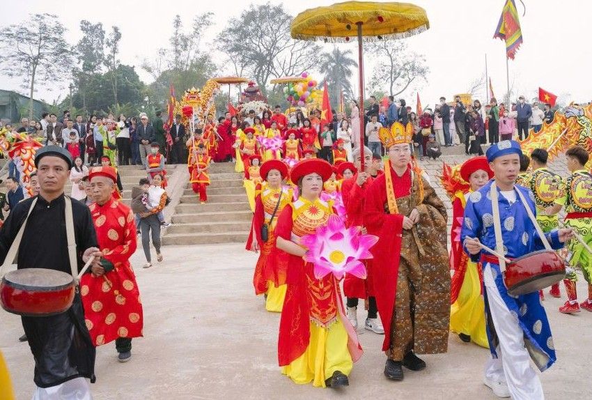 Hội đình làng Đại Lan