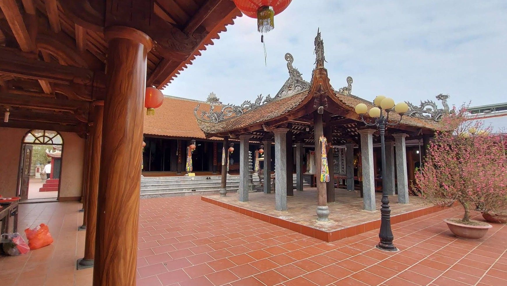 Giới thiệu
