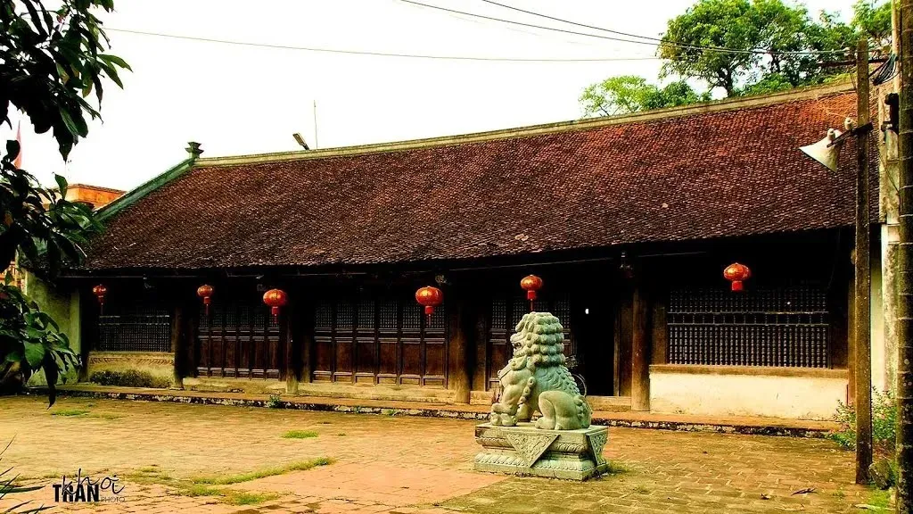 Đình Hiến