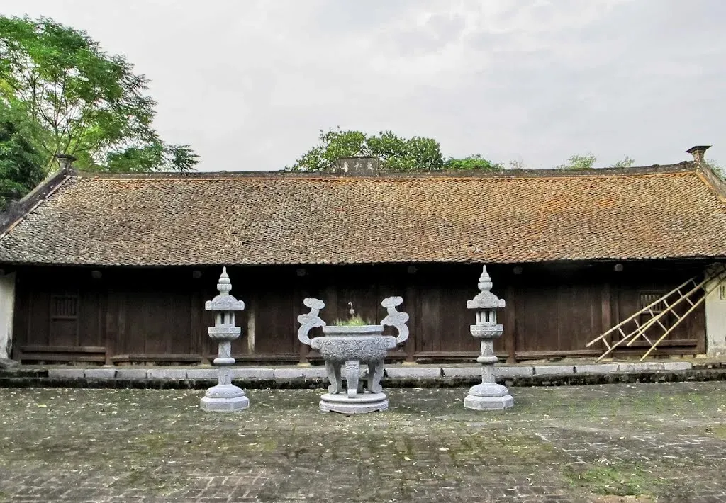 Tổng quan Chùa Mét