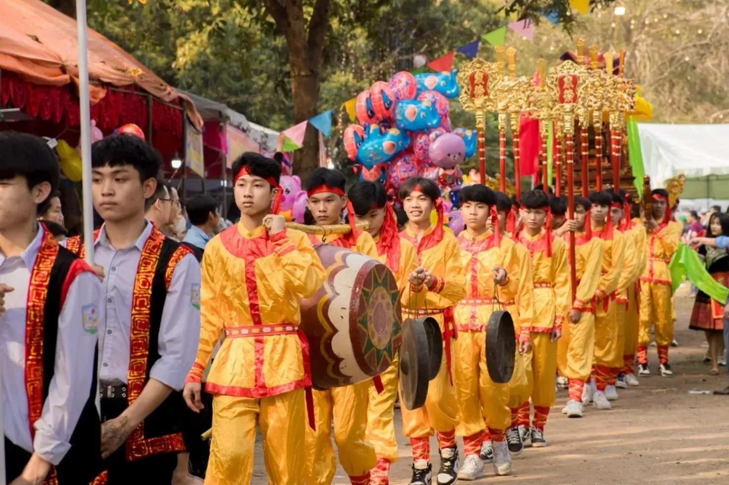 Lễ hội Đền Vạn Cửa Rào